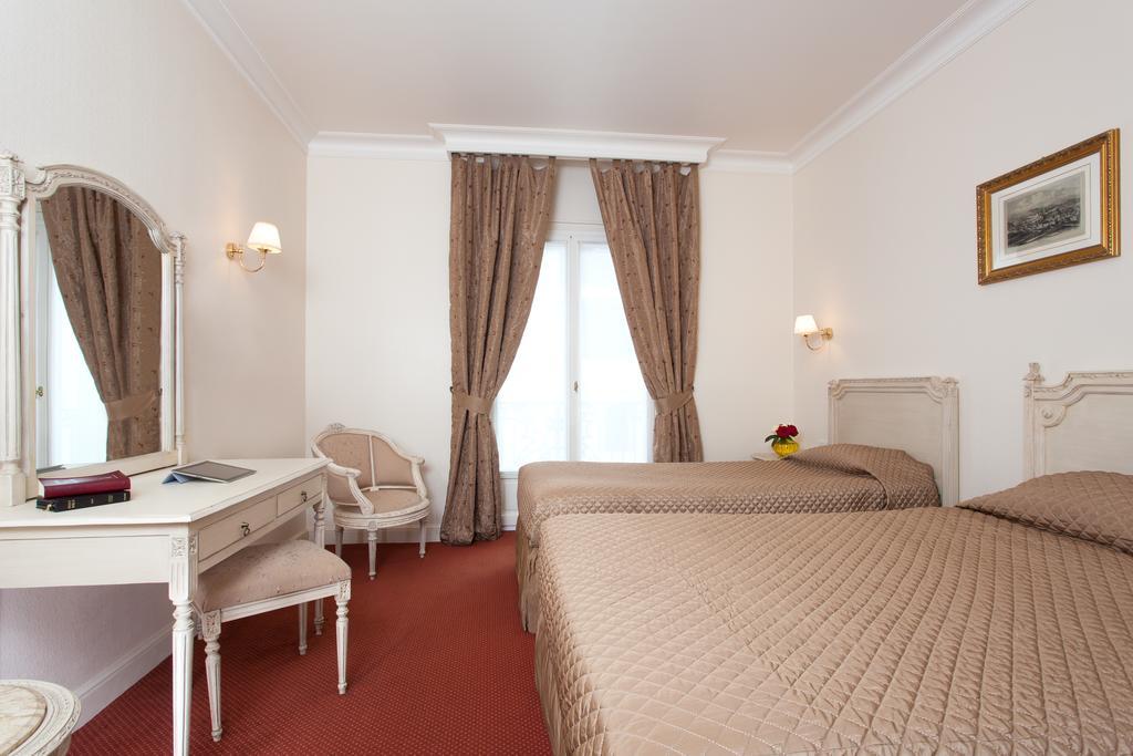 Grand Hôtel Moderne Lourdes Zimmer foto